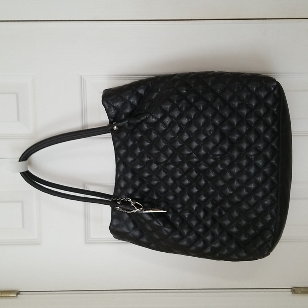 DKNY Ladies Quilted Handbag